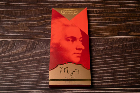 Barra 100g ao leite Mozart
